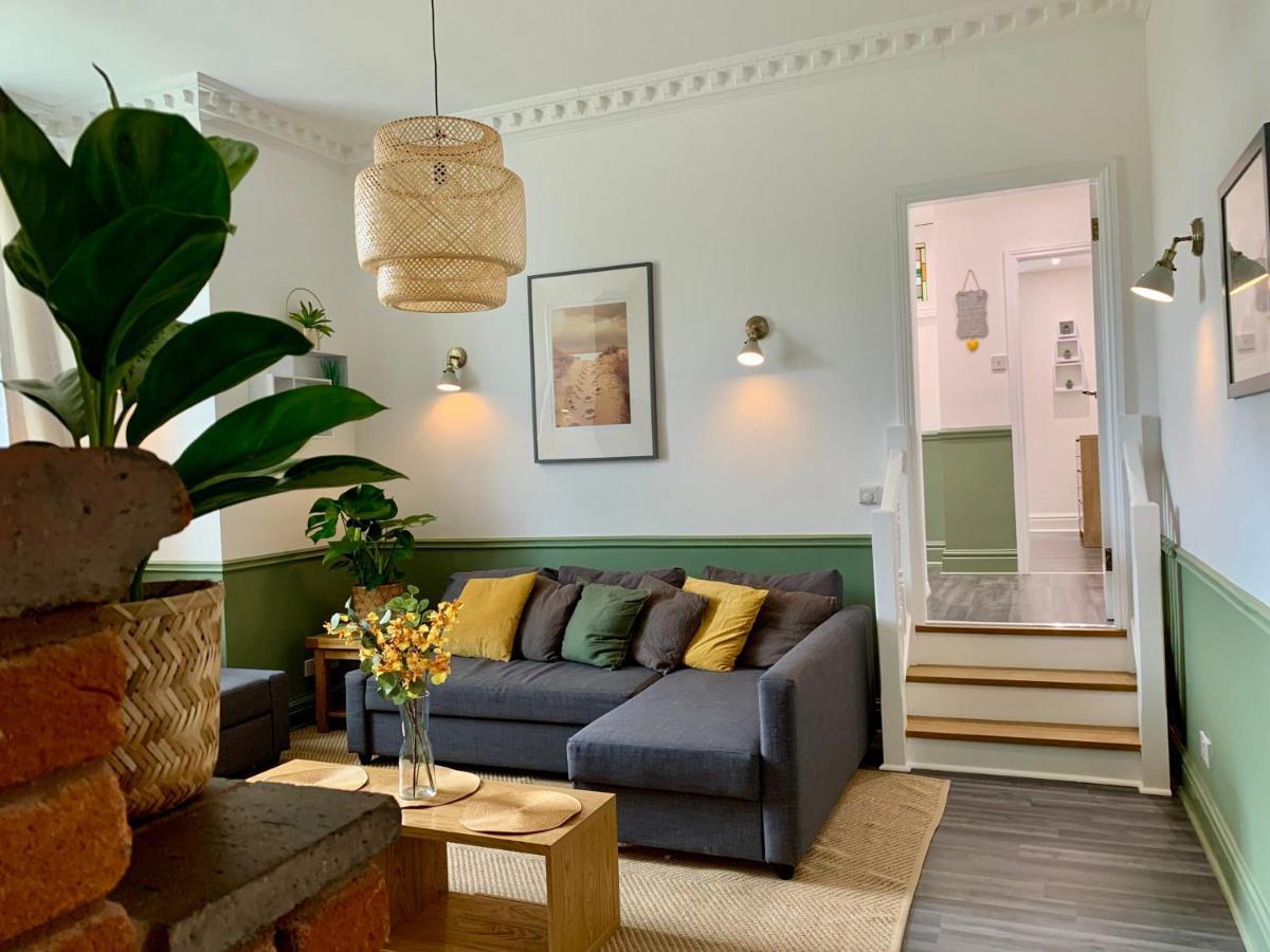 Stunning Rural Apartment - Sleeps 4 - Parking リッチフィールド エクステリア 写真