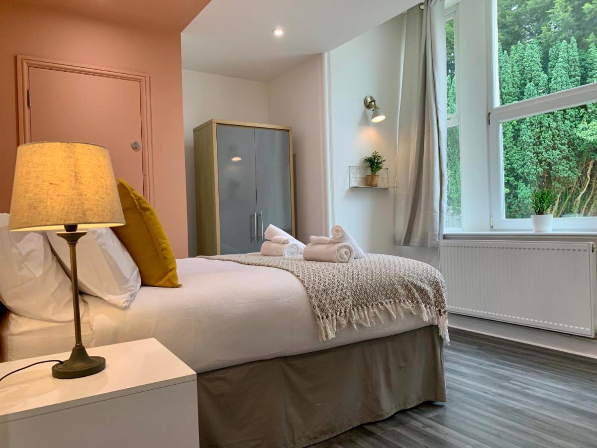 Stunning Rural Apartment - Sleeps 4 - Parking リッチフィールド エクステリア 写真